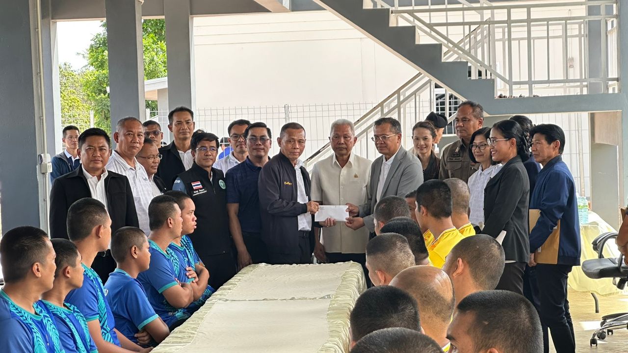 索蓬推动武里南的毒品问题解决 强调不仅要打压更要建立社会免疫