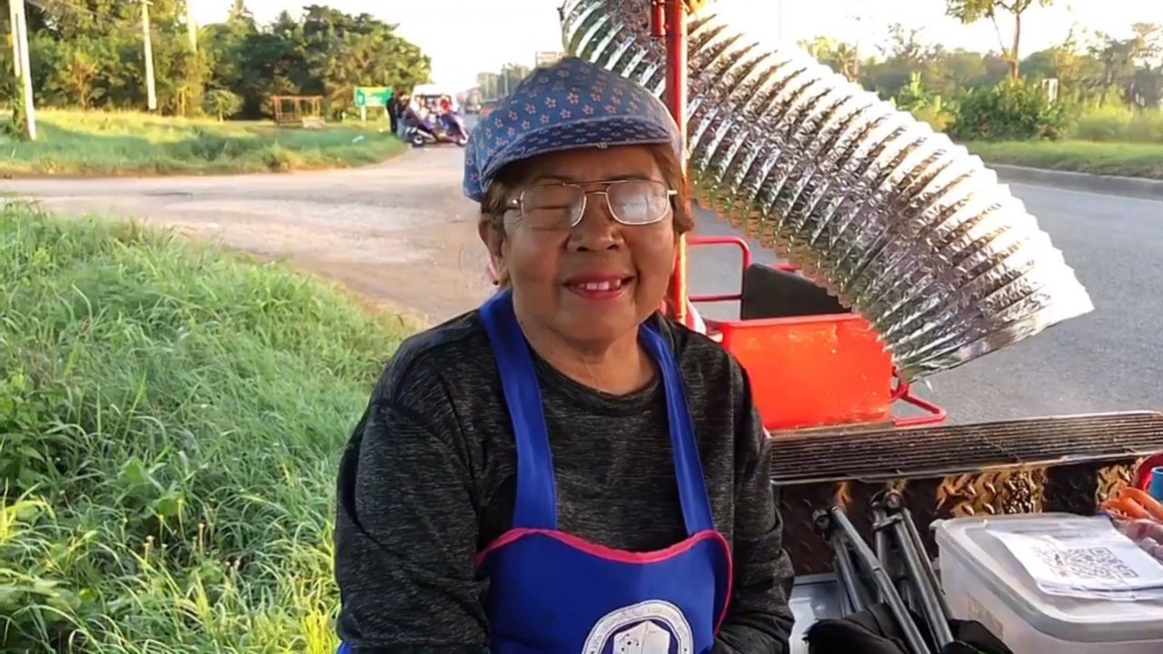 “无洗澡行程”团员已集合，准备前往碧差汶府