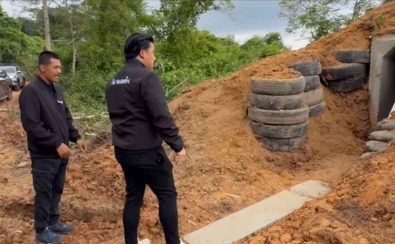 前往泰柬边界 支持游击队 开发路线-建设医疗掩体