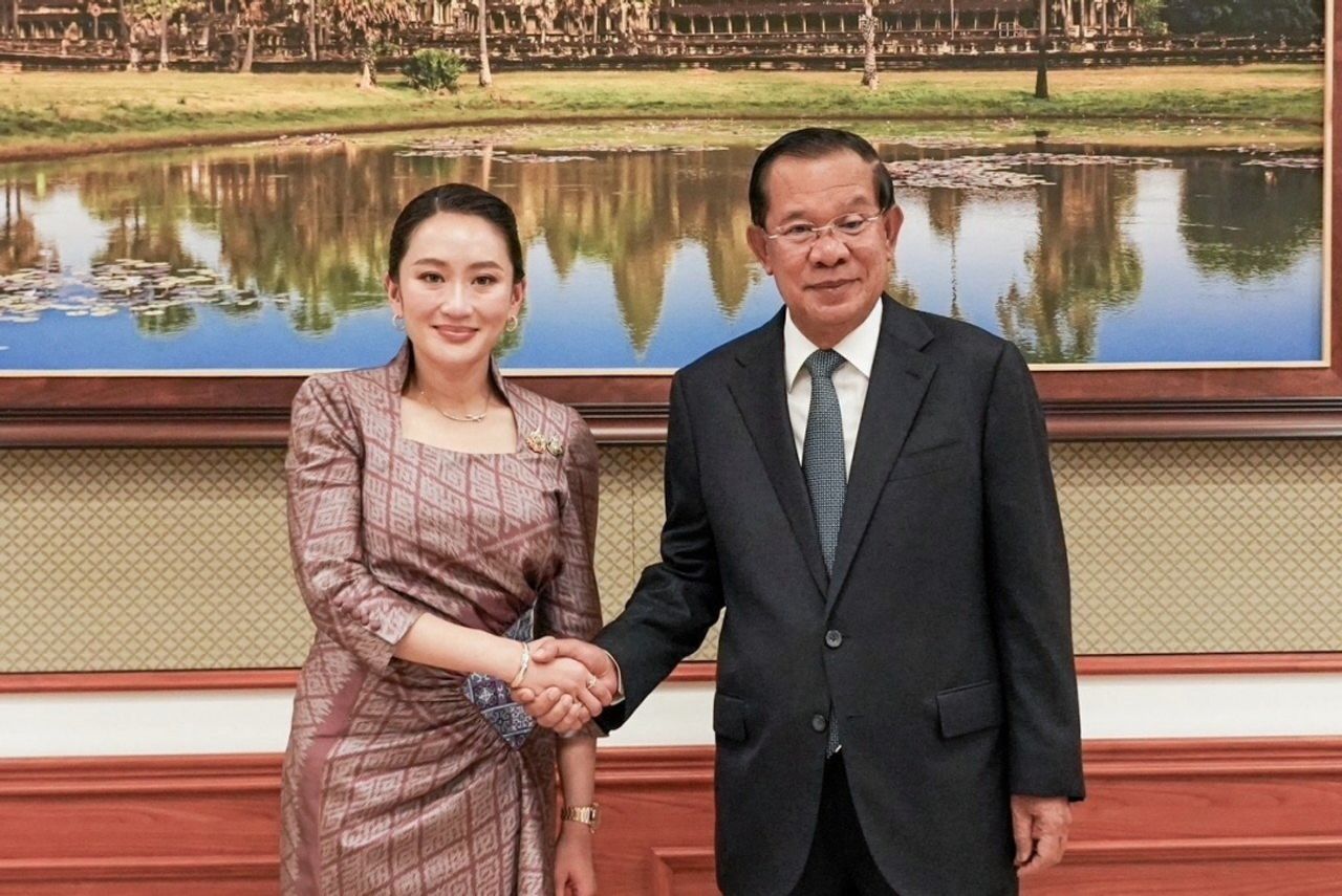 集结！在“总理英克 - 洪森”录音震动泰国政府后，发生了什么？