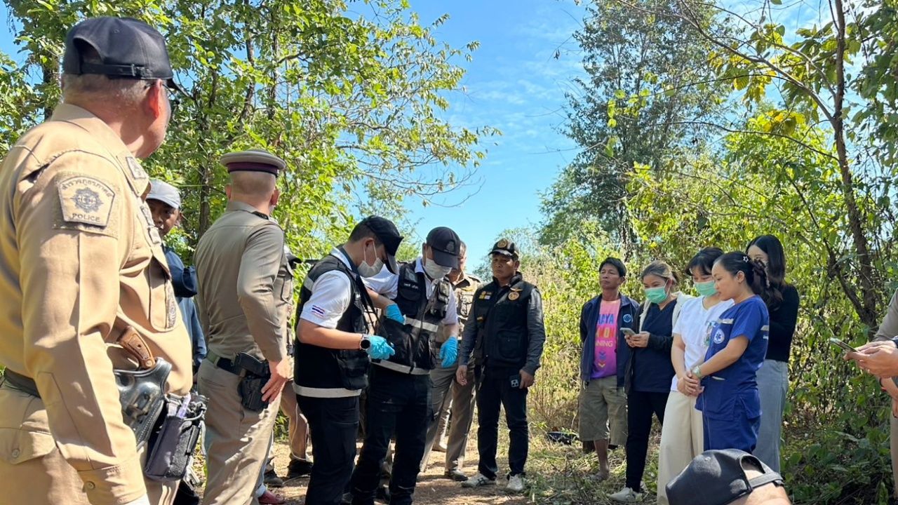 震惊：发现被焚尸体，腿部铁器与衣物碎片遗留现场