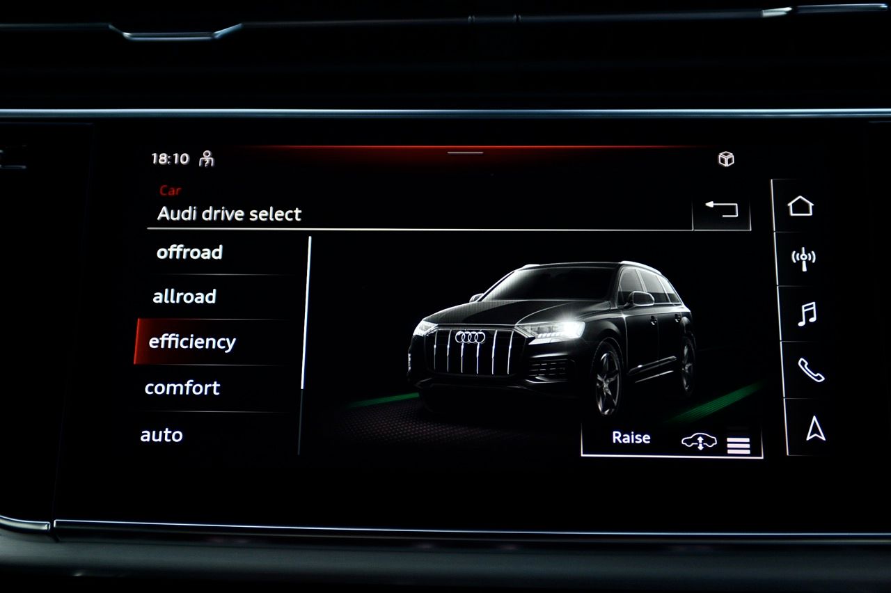 试驾体验：全新奥迪Q7 55 TFSI e quattro S Line Edition One