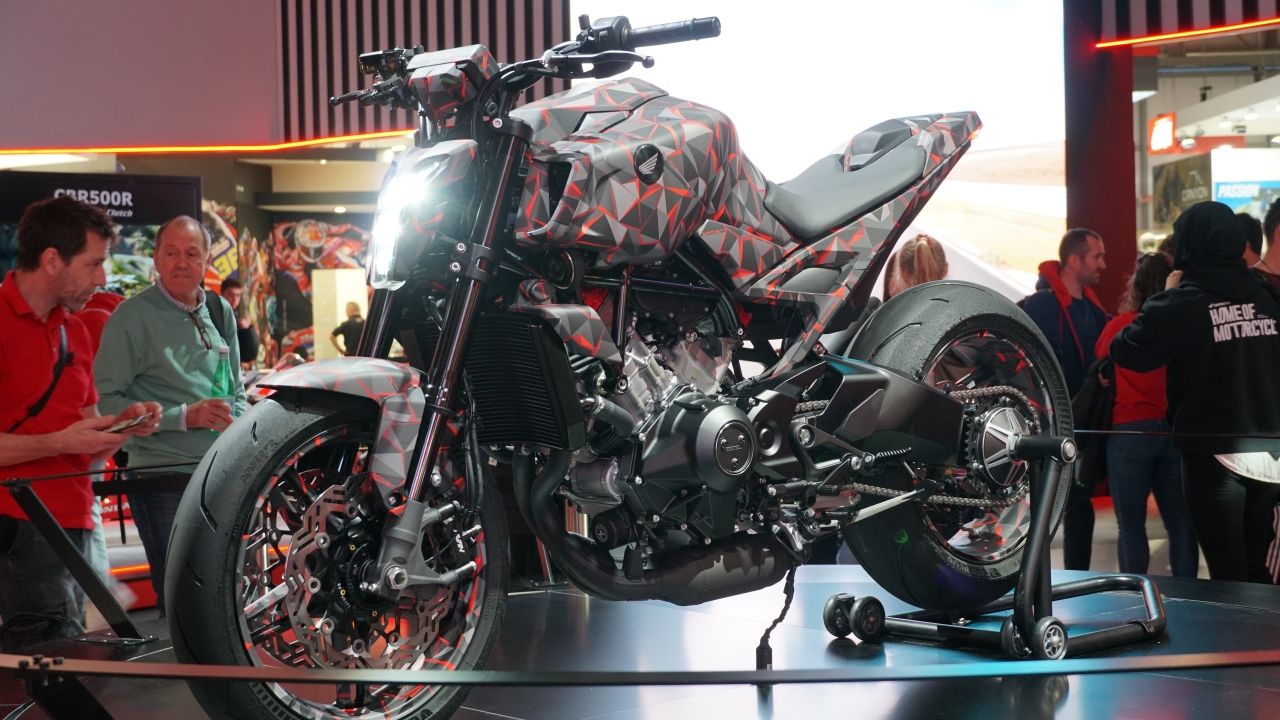 本田推出V3R 900 E-Compressor Prototype原型摩托车