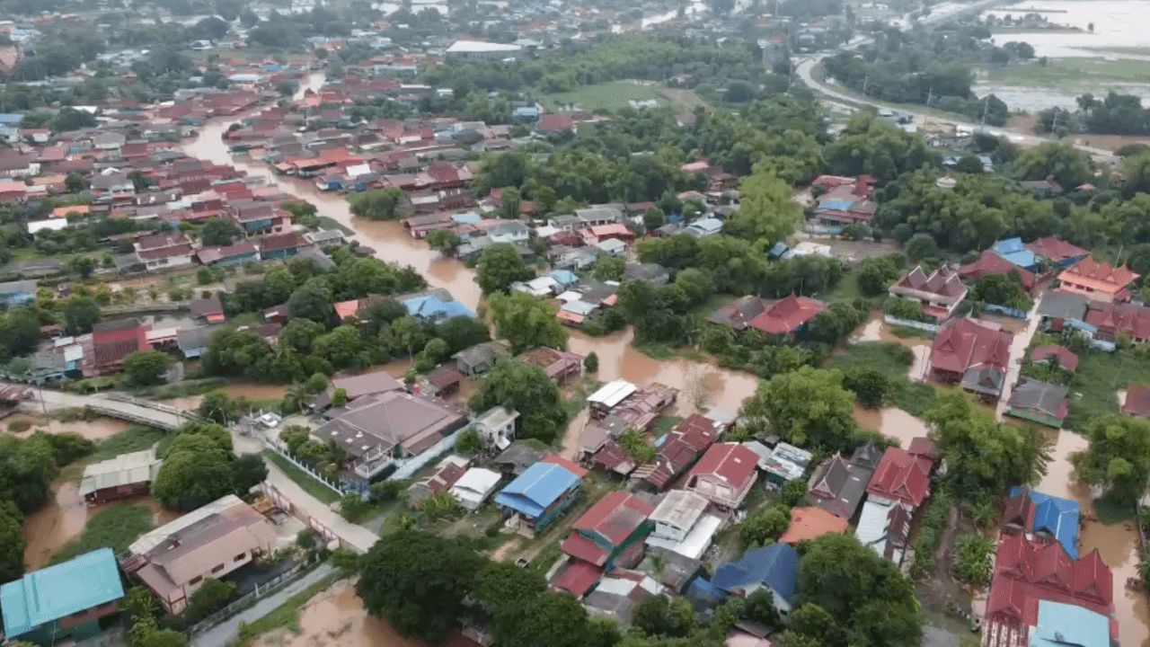 大城府水位开始下降 但12个县仍被大水淹没 影响近5万户家庭