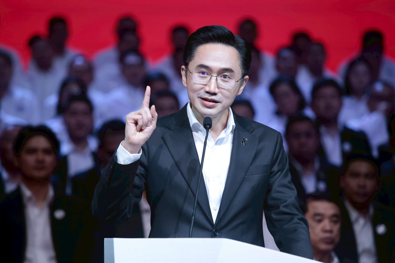 为泰党的三位候选人展望“未来”：呼吁同时支持党和候选人