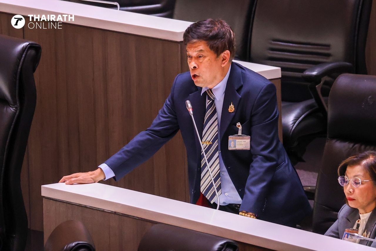 “索蓬” 坚称担任部长清白无暇 - “瓦拉帕克” 反驳称为泰党的顾问时也没有质疑