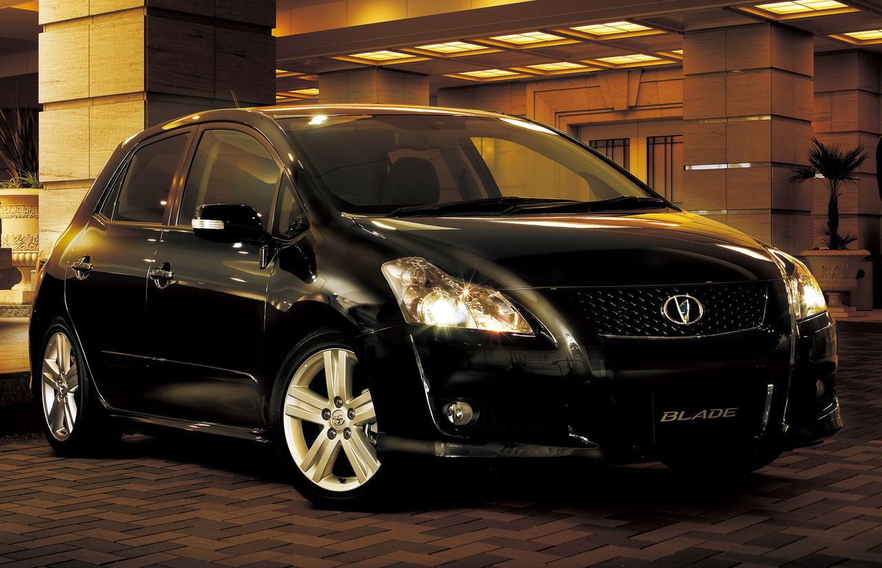 Toyota Blade Master：当大哥丰田打造以Altis为结构的V6 3.5掀背车