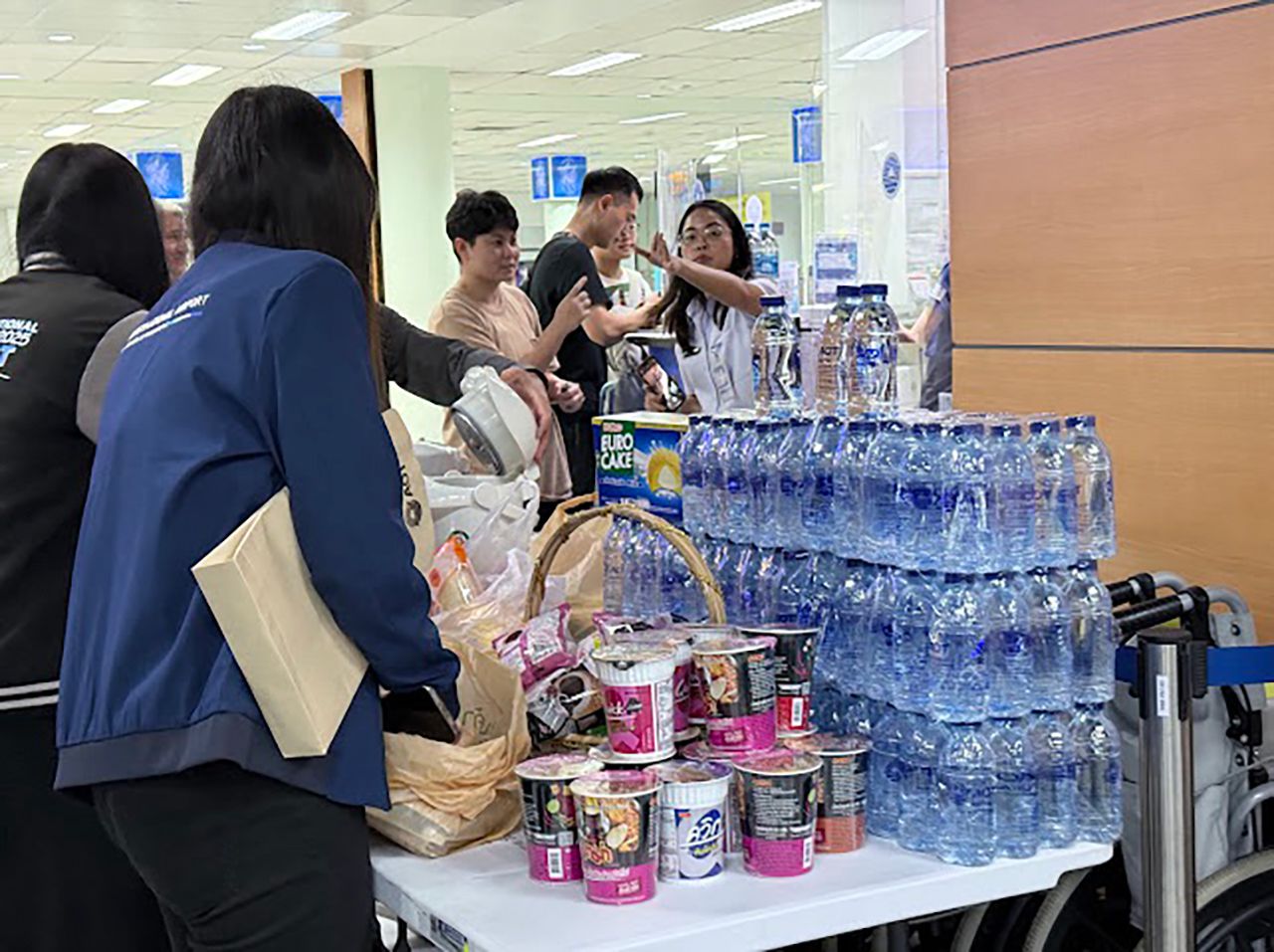 “合艾机场”正常开放，航空公司加紧落实措施帮助受影响乘客