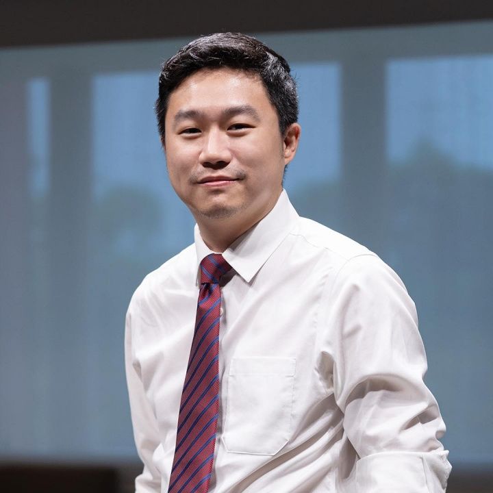 “佩奇·卡鲁纳蓬” 详述提交总理候选人名单，“腾”名列第一，其余候选人待议员投票决定