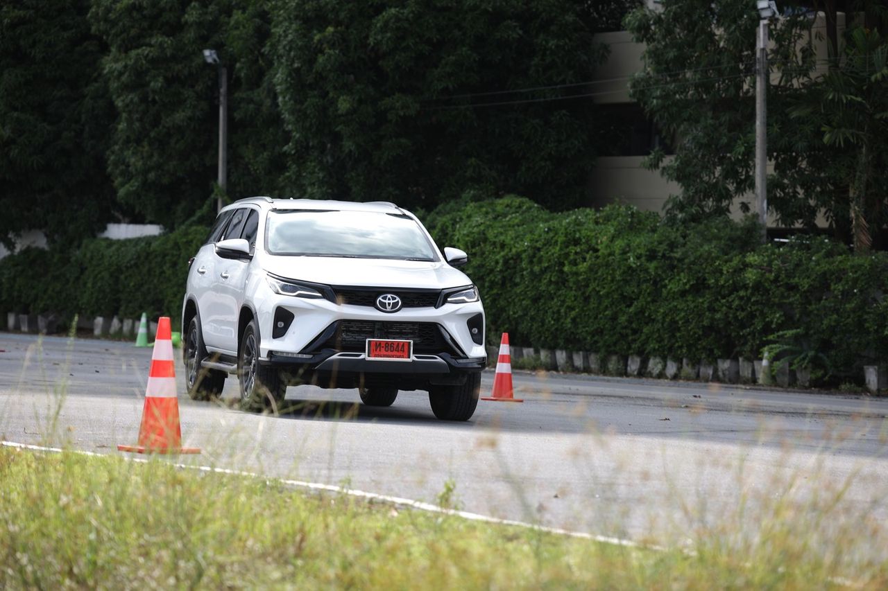 试驾评测 Toyota Fortuner Leader G Plus：更具价值、更运动风格