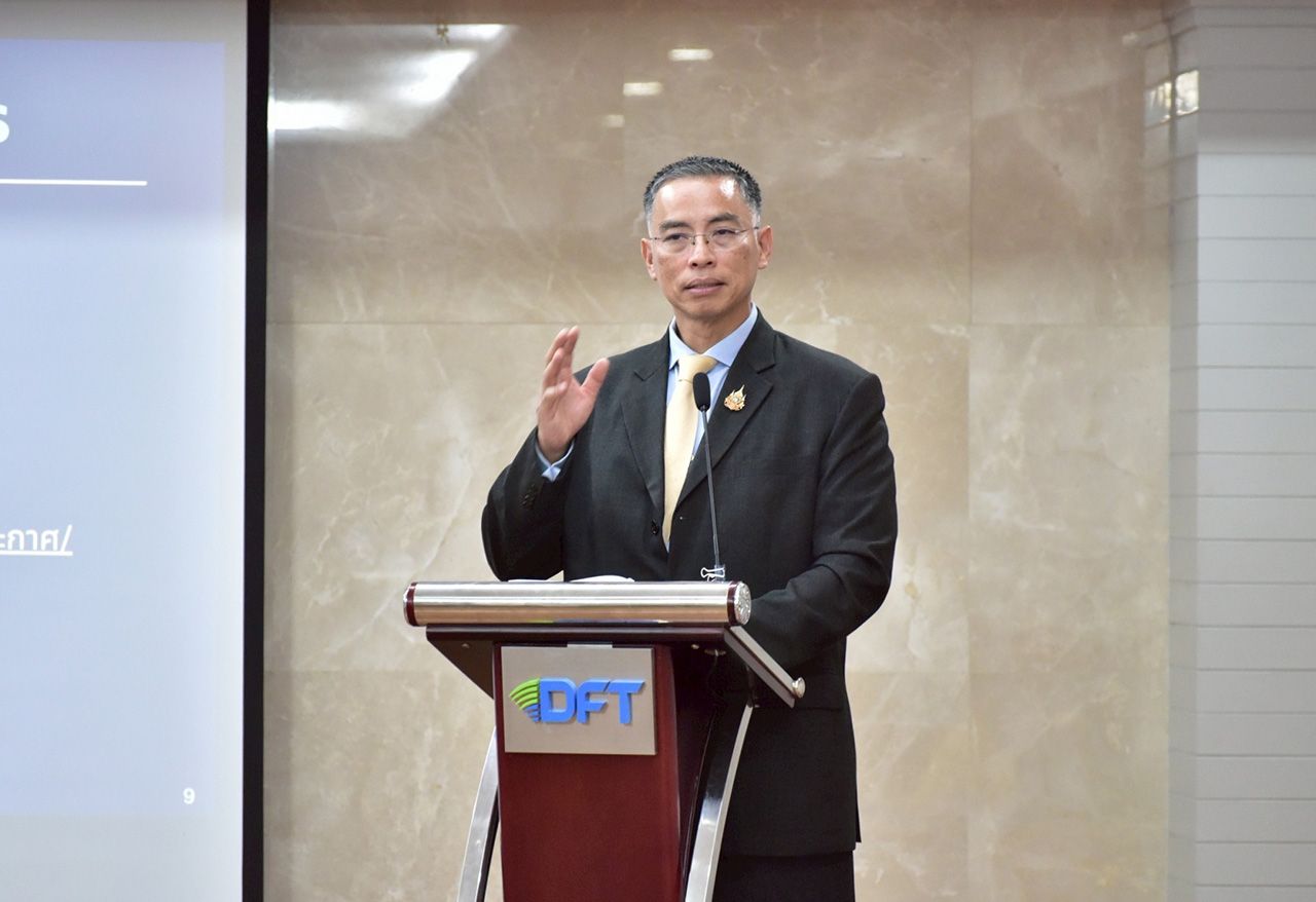 商业部宣布从69年1月1日起禁止从焚烧来源进口饲料玉米