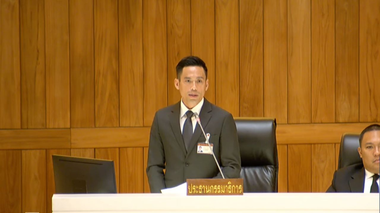 泰国众议院通过首套地方选举法律的修正案,会员和管理层最低年龄降至25岁