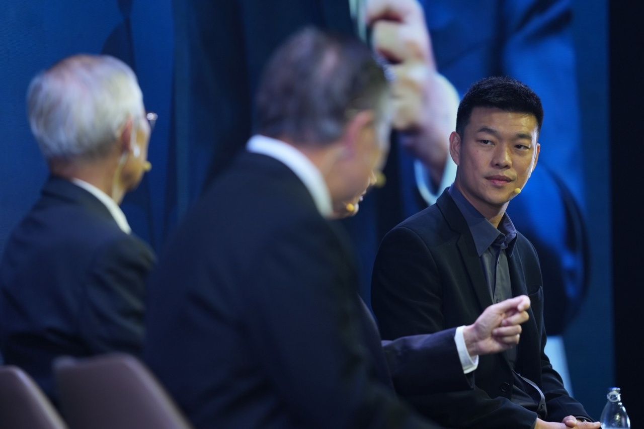 “腾” 指出国家发展的主要障碍:政治不稳定与深层国家,需推动修宪