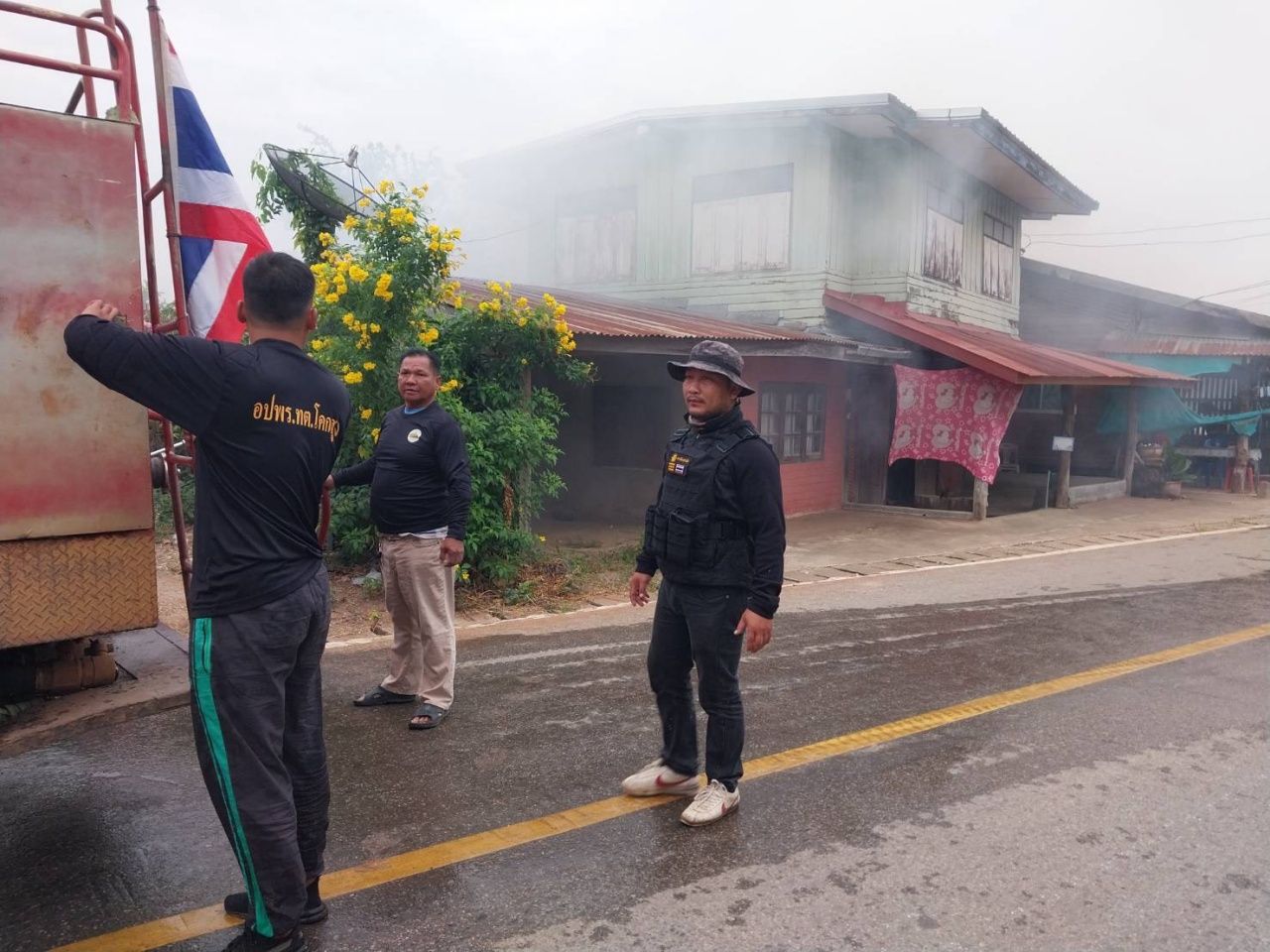 柬埔寨使用重武器射击泰国边境平民房屋 造成火灾一栋 在沙繆里