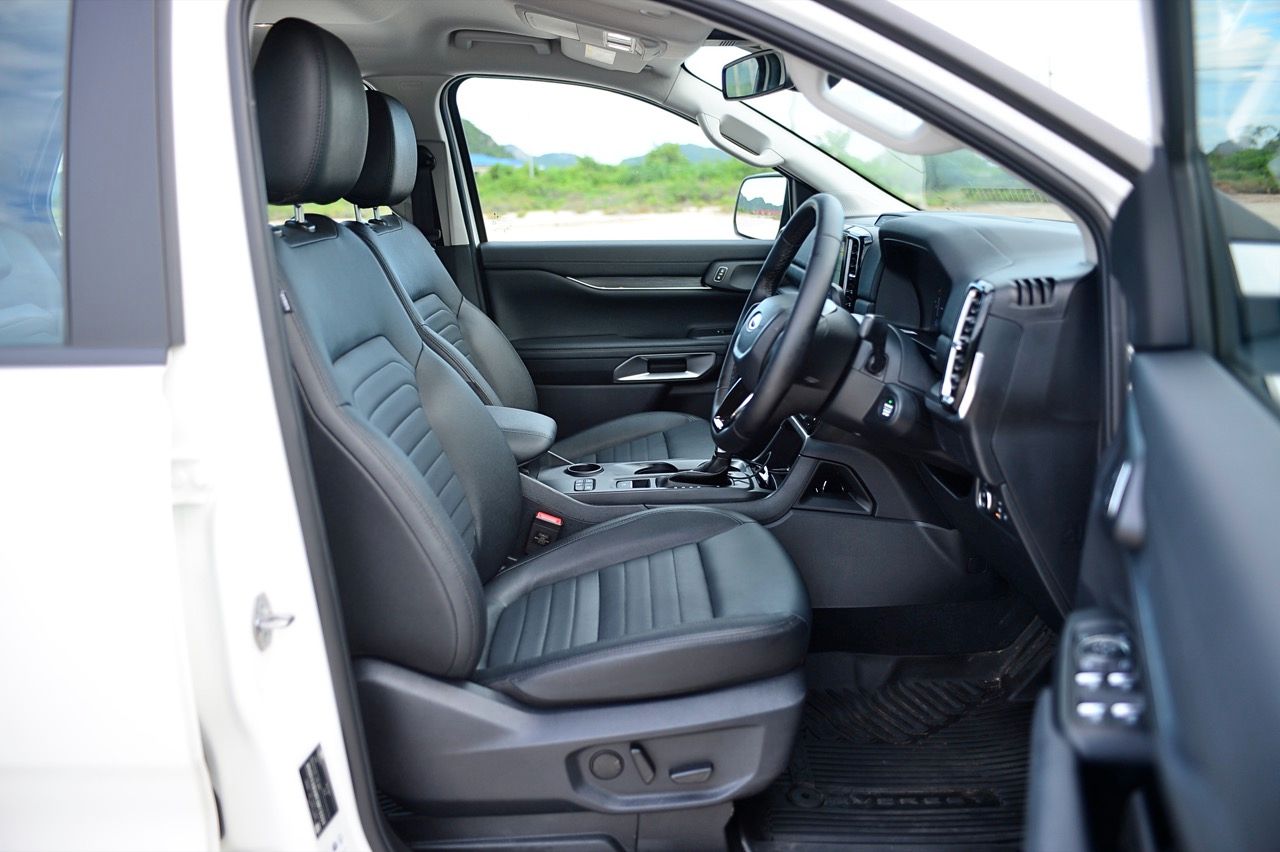 试驾 FORD EVEREST SPORT 2.0 6AT 4X2 2025