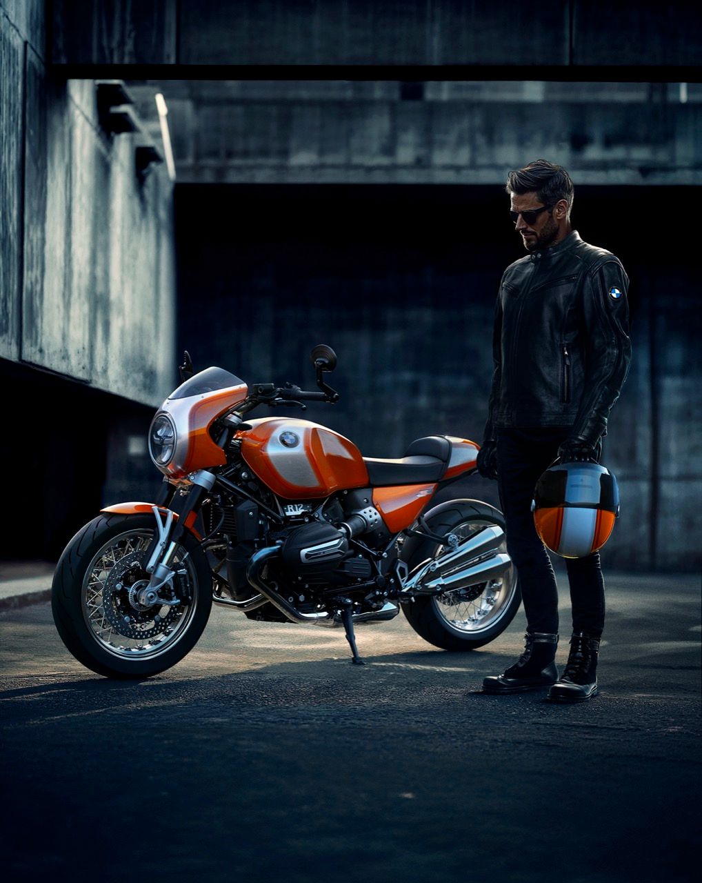 泰国产高性价比 BMW R12S 摩托车