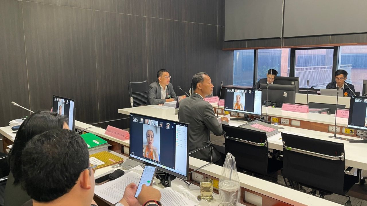 “维罗”怒斥“温泰”回避军事委员会解释，陆军否认与国家安全行动指挥部有关