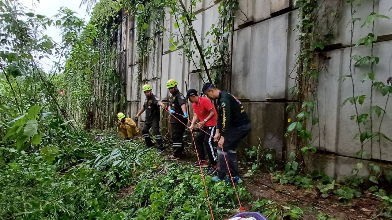 悼念 “Kanong老师” 被面包车撞落悬崖身亡，送学生参加比赛后发生事故