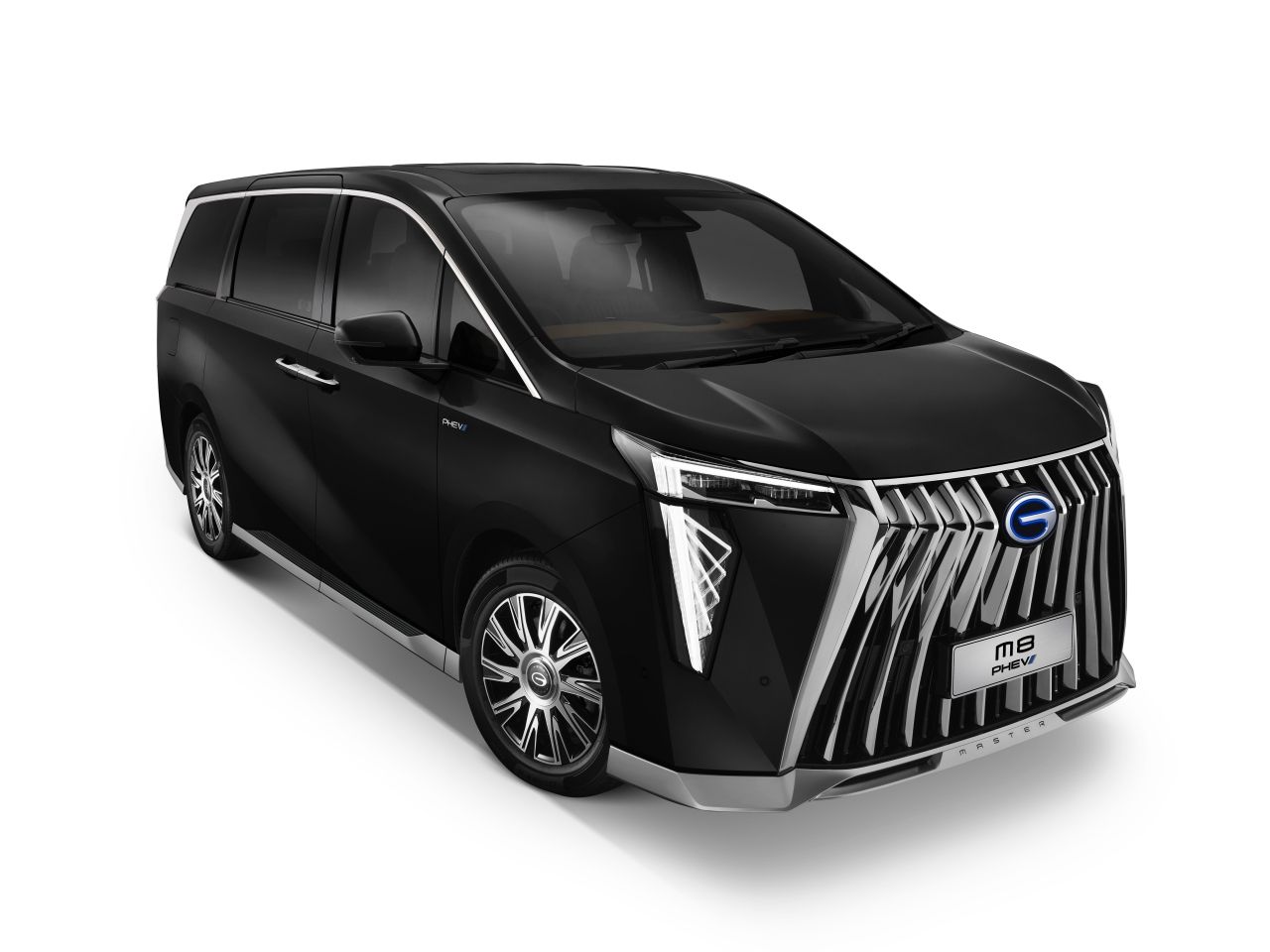 广汽推出插电式混合动力豪华商务车 M8 PHEV，起价2,499,000泰铢