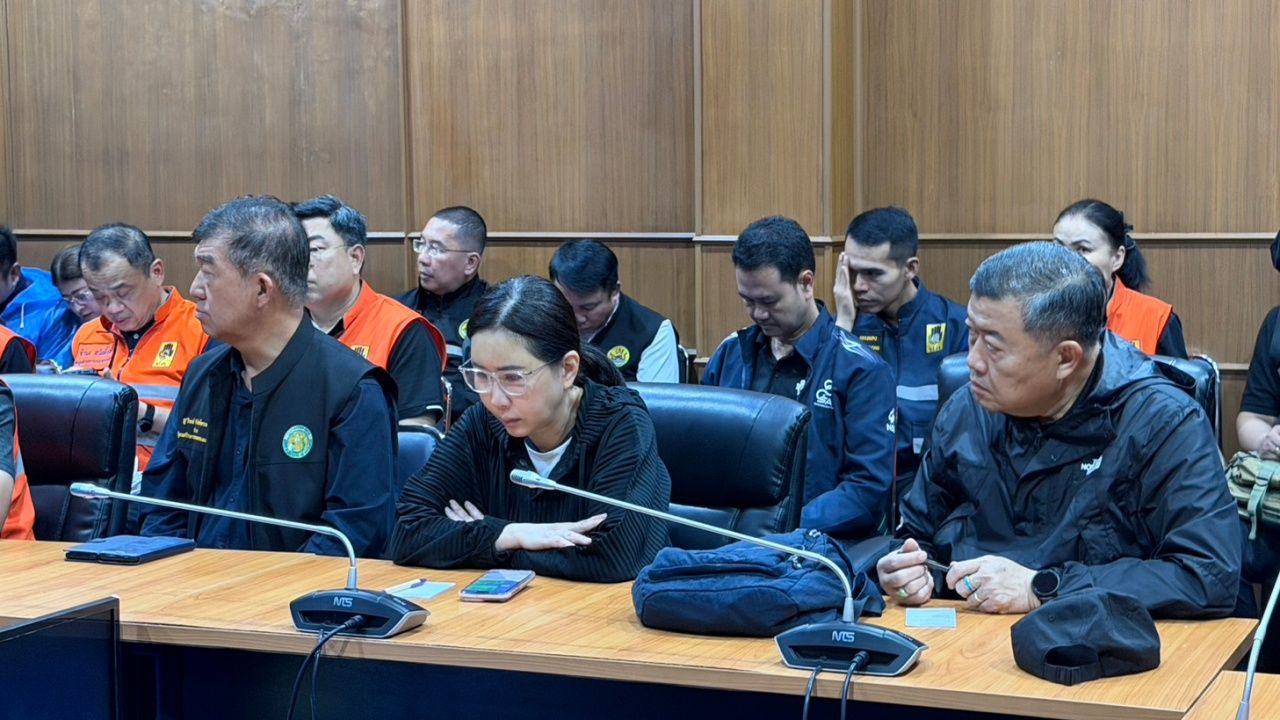 “Thammanat” 指挥南部洪水救援 派出高马力摩托艇和长尾船加速撤离居民