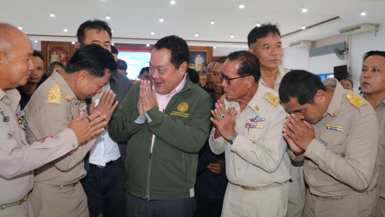 塔威称赞迷你坦页拉医院-纳环医院合力在诺安府成功打击毒品