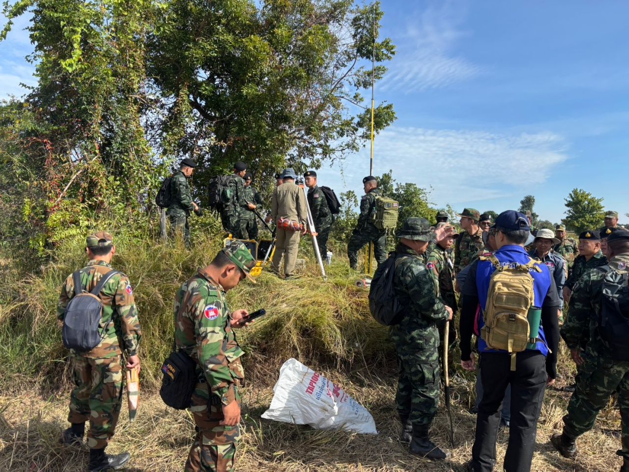 泰柬推进无意指示村临时标桩工作 无人机拍摄已达4.8公里