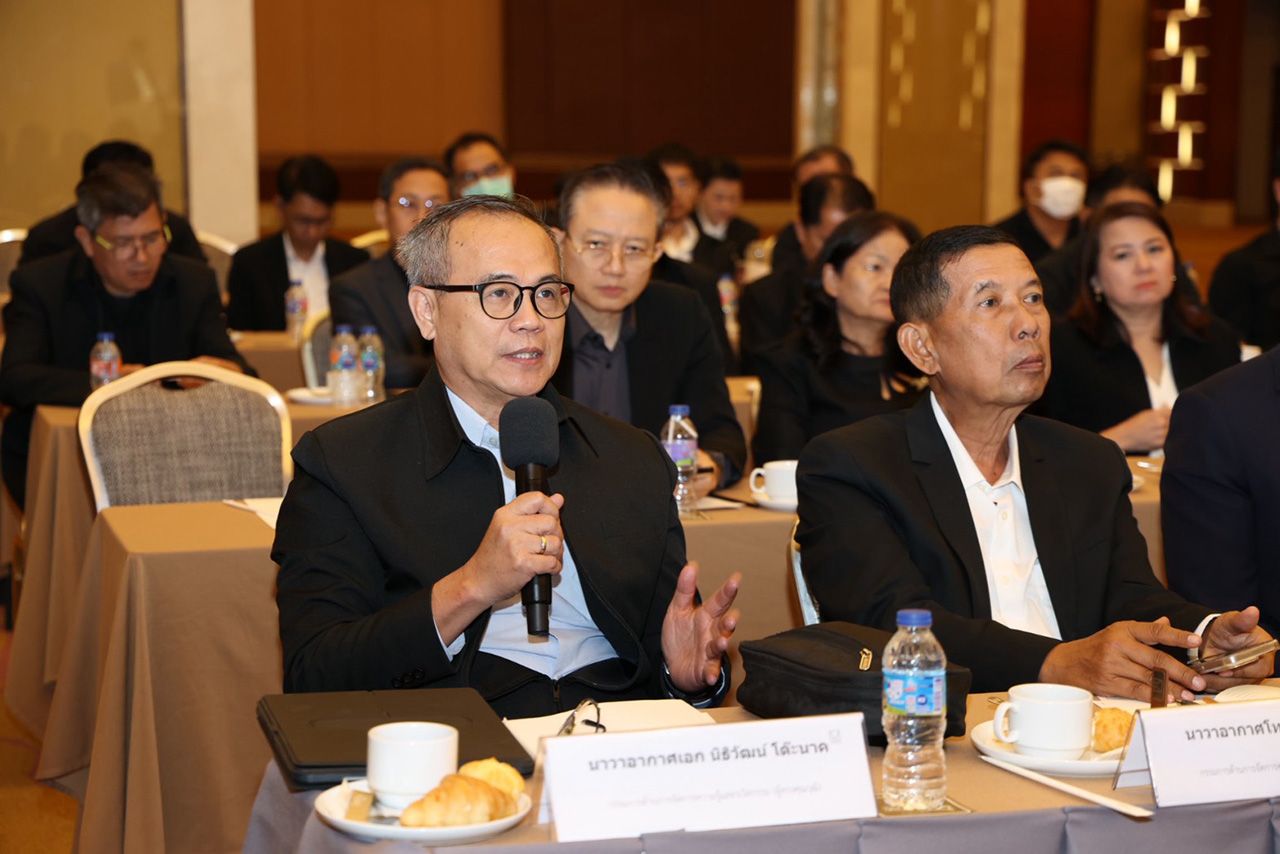 国家住房局集合专家