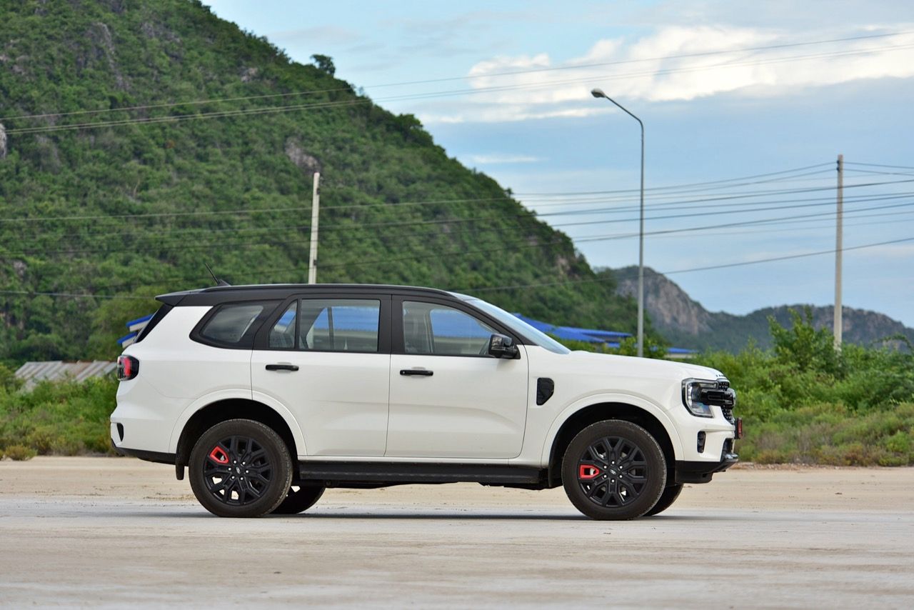 试驾 FORD EVEREST SPORT 2.0 6AT 4X2 2025