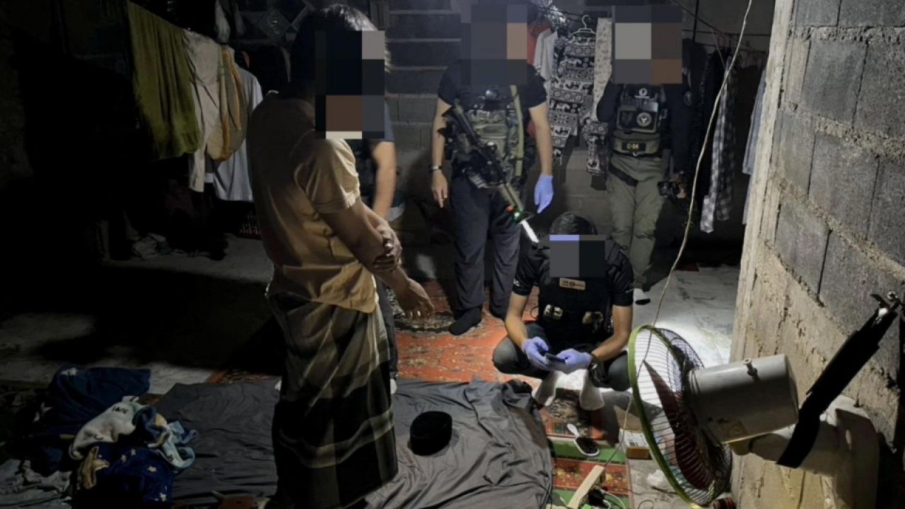 男子因涉嫌参与南部三省加油站爆炸事件被拘押审问