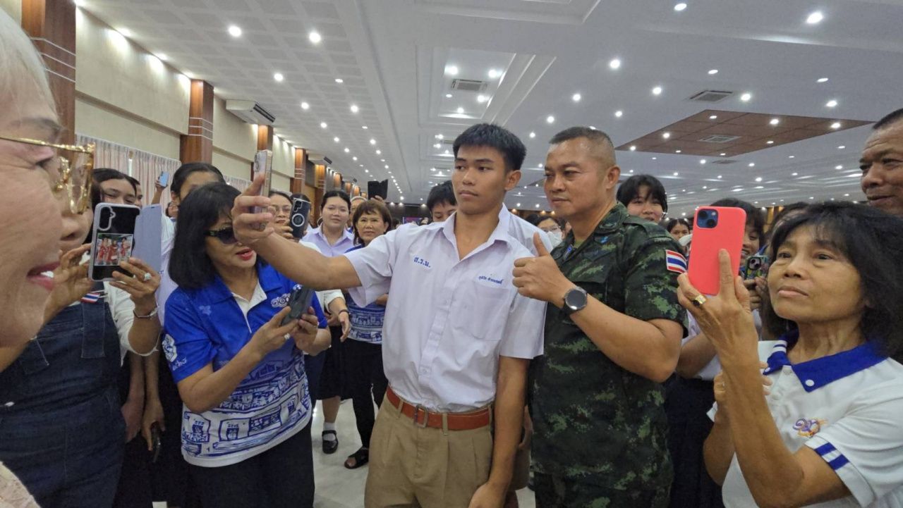第二军区司令批准立即反击，若发现柬埔寨军队侵犯主权 - 布雷