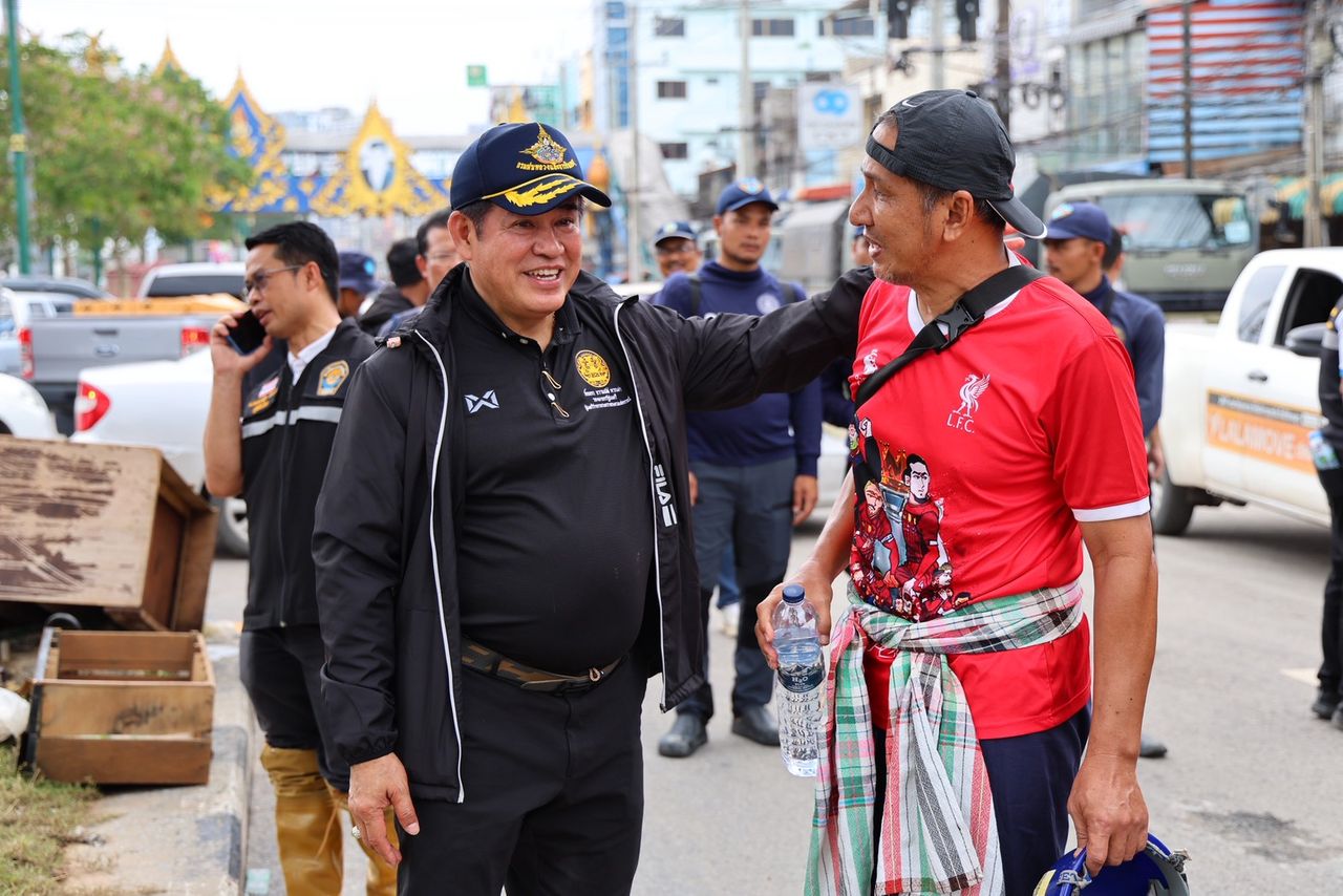 党开启说道“拉塔邦”对军队的不满风波,因村民质疑为何要大喊