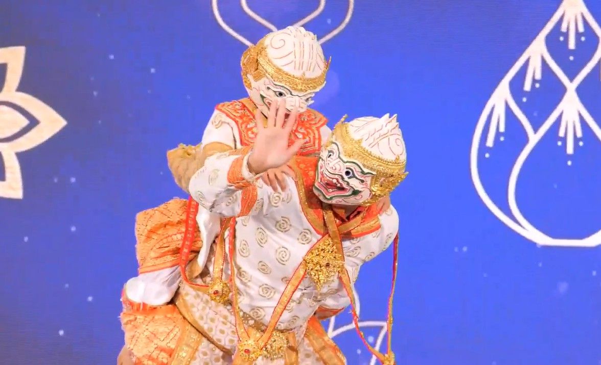 “ศศิธร” 启动华欣OTOP活动,邀请支持泰国商品参与人手一半Plus计划