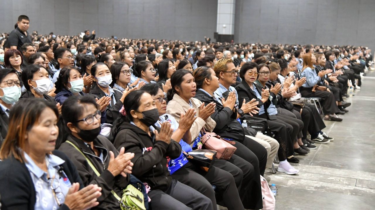 “阿努廷” 比喻 OSM 为优秀的划手，希望成为“智能 OSM” 利用科技帮助照顾民众