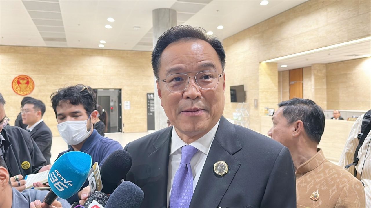“阿努廷” 唱歌回应被问维托医疗委员会决议 否认是候补总理