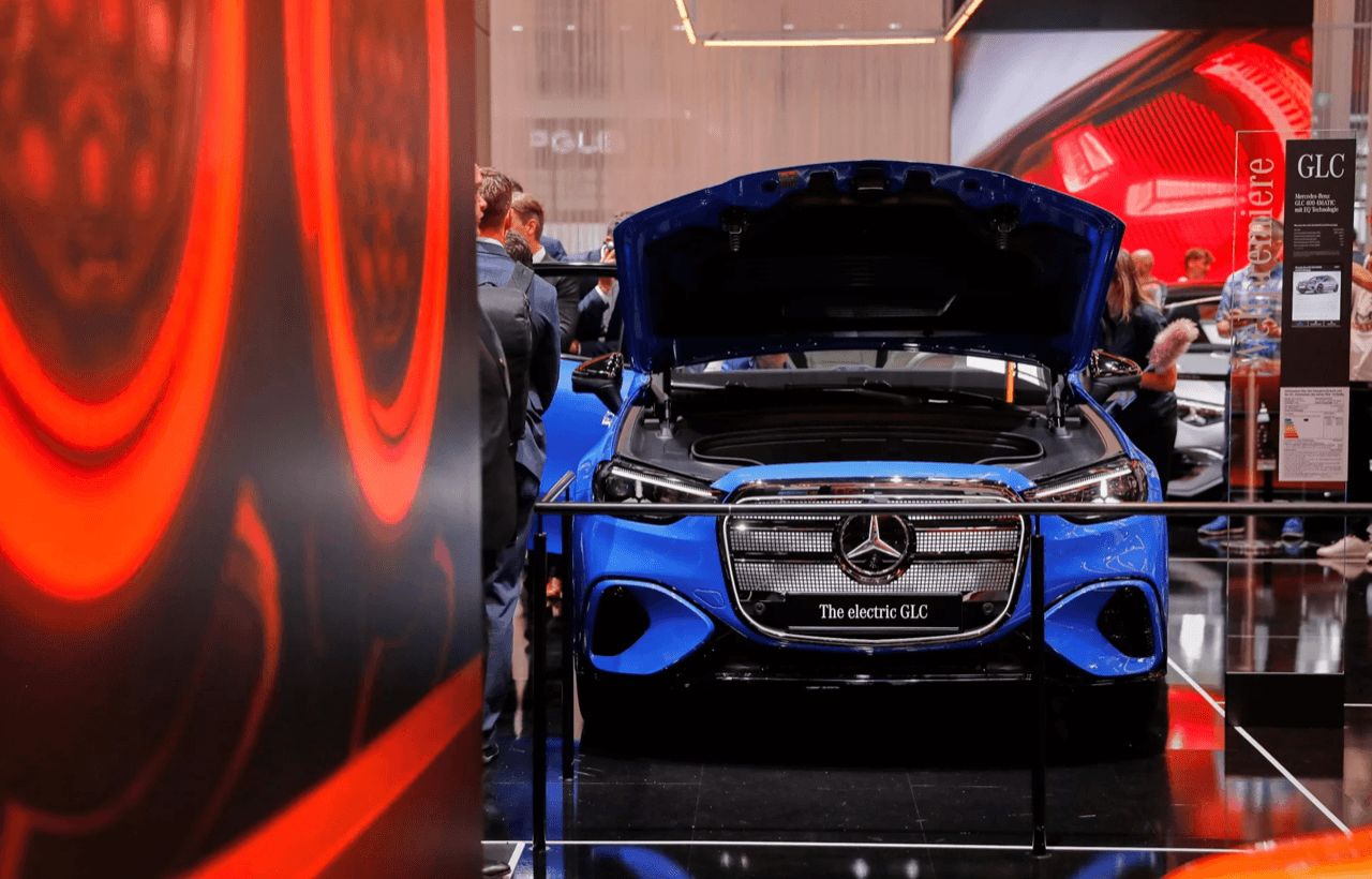 即将在泰国推出的MERCEDES-BENZ全新GLC ELECTRIC 2026