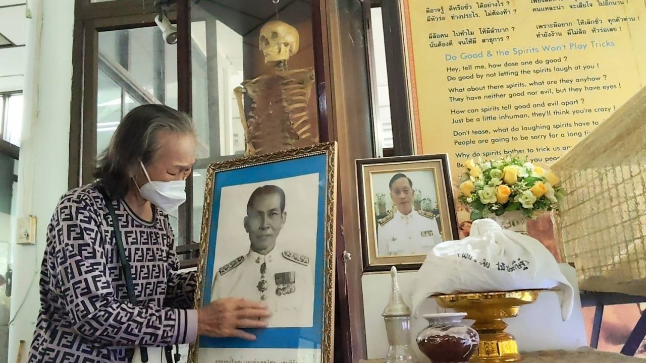 市镇准备对“Wat Phra Bat Nam Phu”因未获许可而储存尸体征收罚款