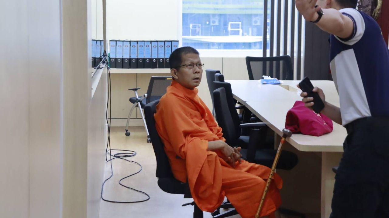 揭露 “尼塔迅” 提供有用信息，准备调查账户历史，查找寺庙资金来源