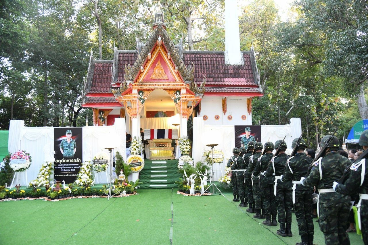 总理主持“士兵塔纳帕特”火化仪式，勇士献身于邦农简战场