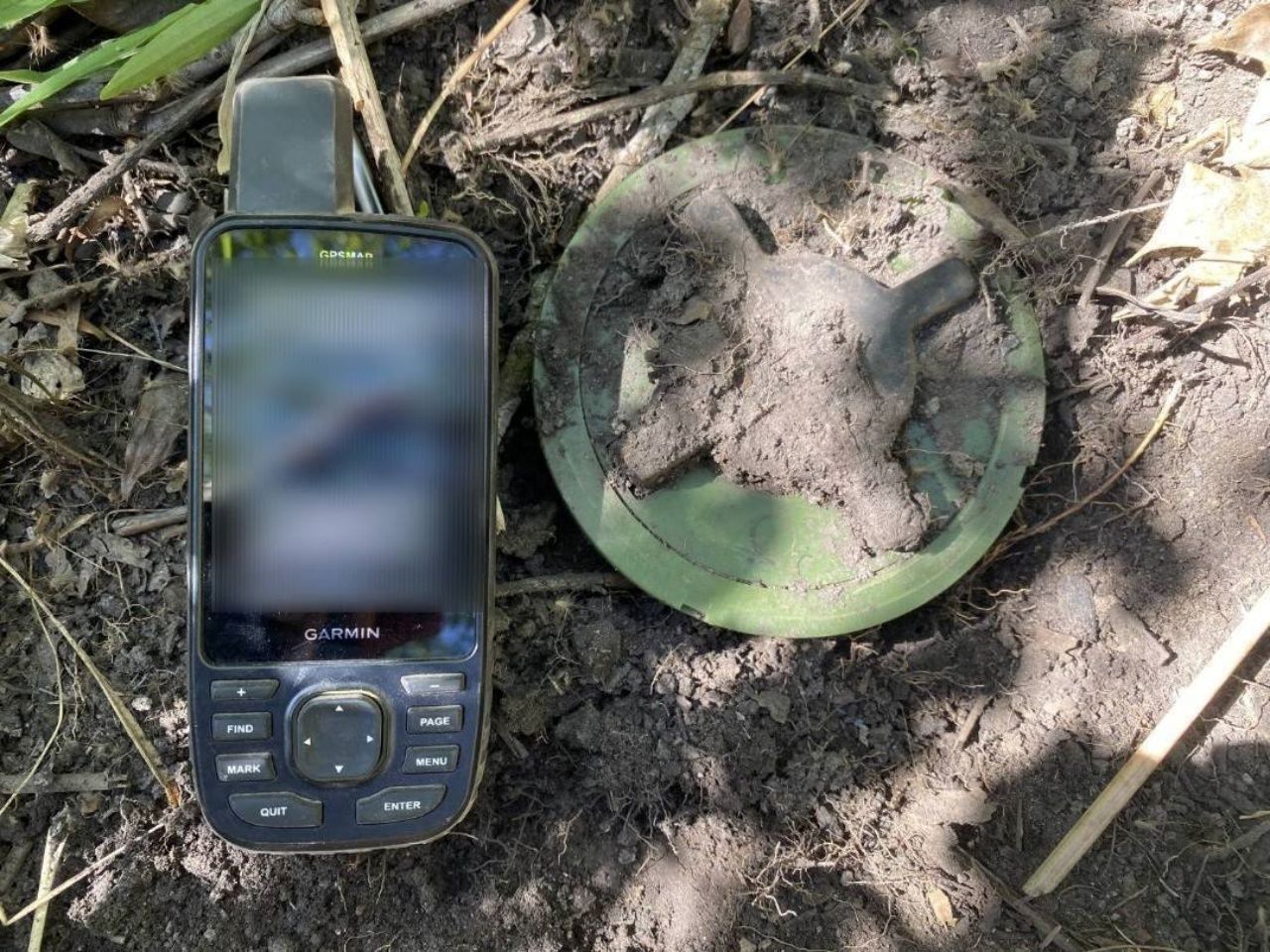 海军披露“诺利村”地区仍发现大量人员杀伤地雷