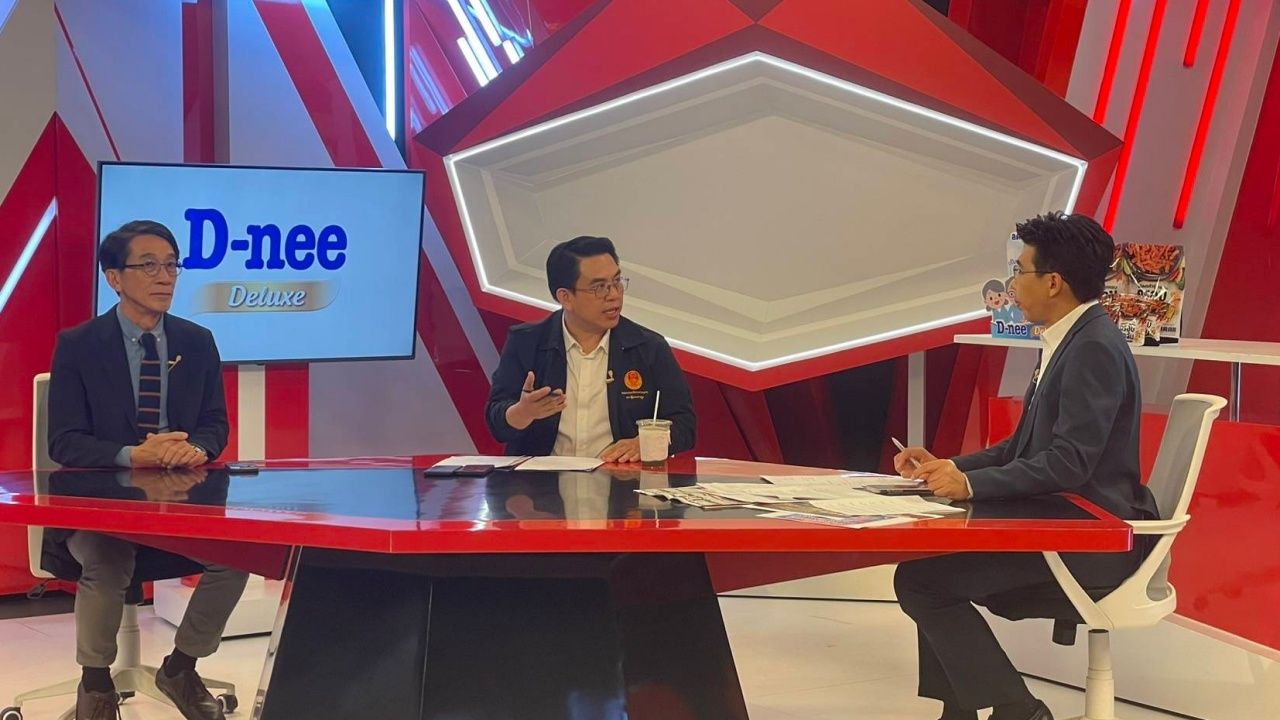 “维罗纳”赞扬军队表现好，认为泰国的弱点在于外交部缺乏积极措施