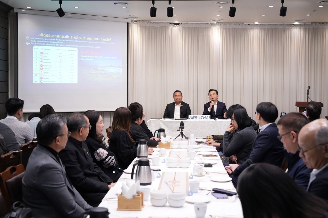 泰国驻首尔大使与航空公司合作,增强韩国游客信心,强调泰国航班安全