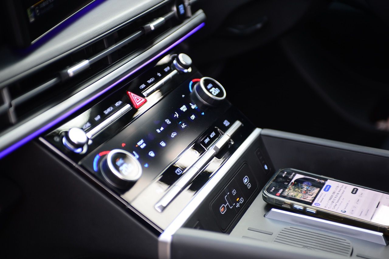 10 个令 Hyundai New SANTA FE Hybrid 无法抗拒的亮点