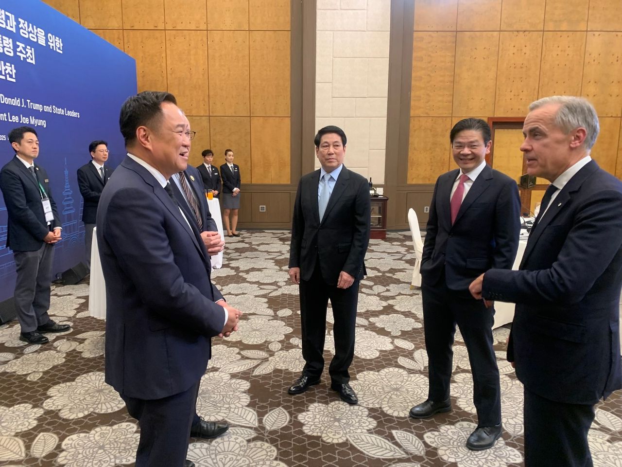 “阿努廷”直接与“特朗普”协商，寻求将美国进口税降至19%以下，期望带来正面效应