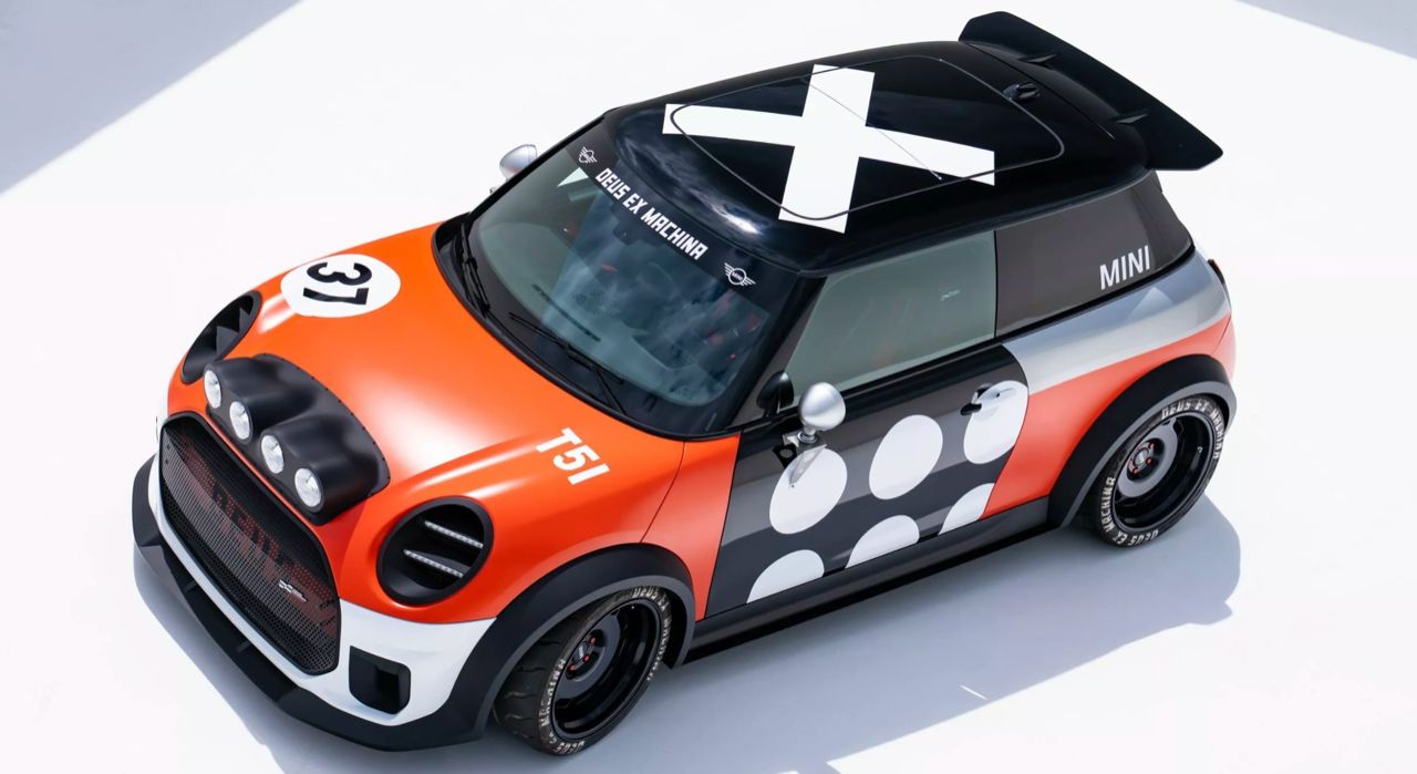 全车精装 MINI JOHN COOPER WORKS MACHINA / SKEG