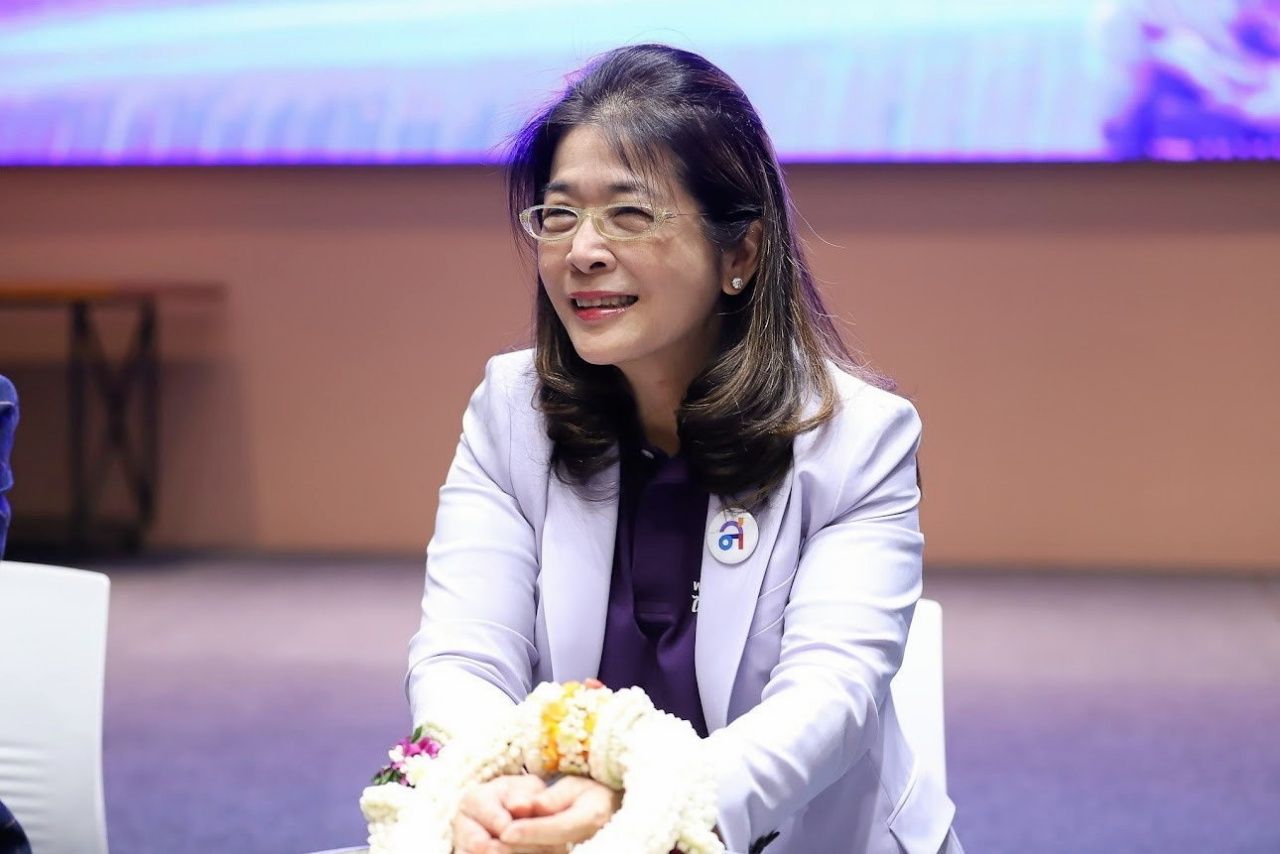 揭示“女士”素达拉特·盖育拉潘的历史,泰创造党总理候选人