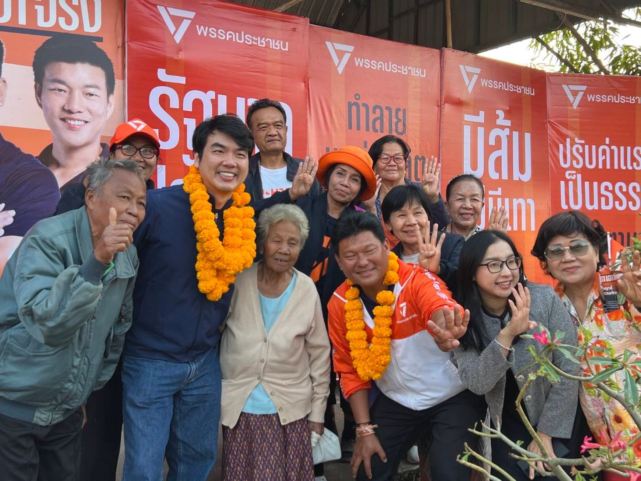 “皮亚布特” 呼吁停止虚假新闻，推动公投支持率达80%