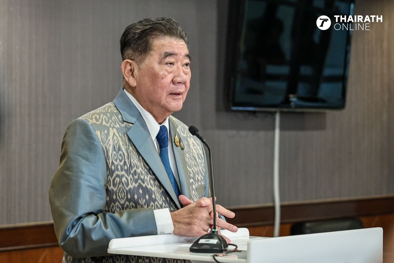 泰国政府批准为遇难士兵赔偿1000万，为百姓赔偿800万，呼吁全民团结渡过两大危机