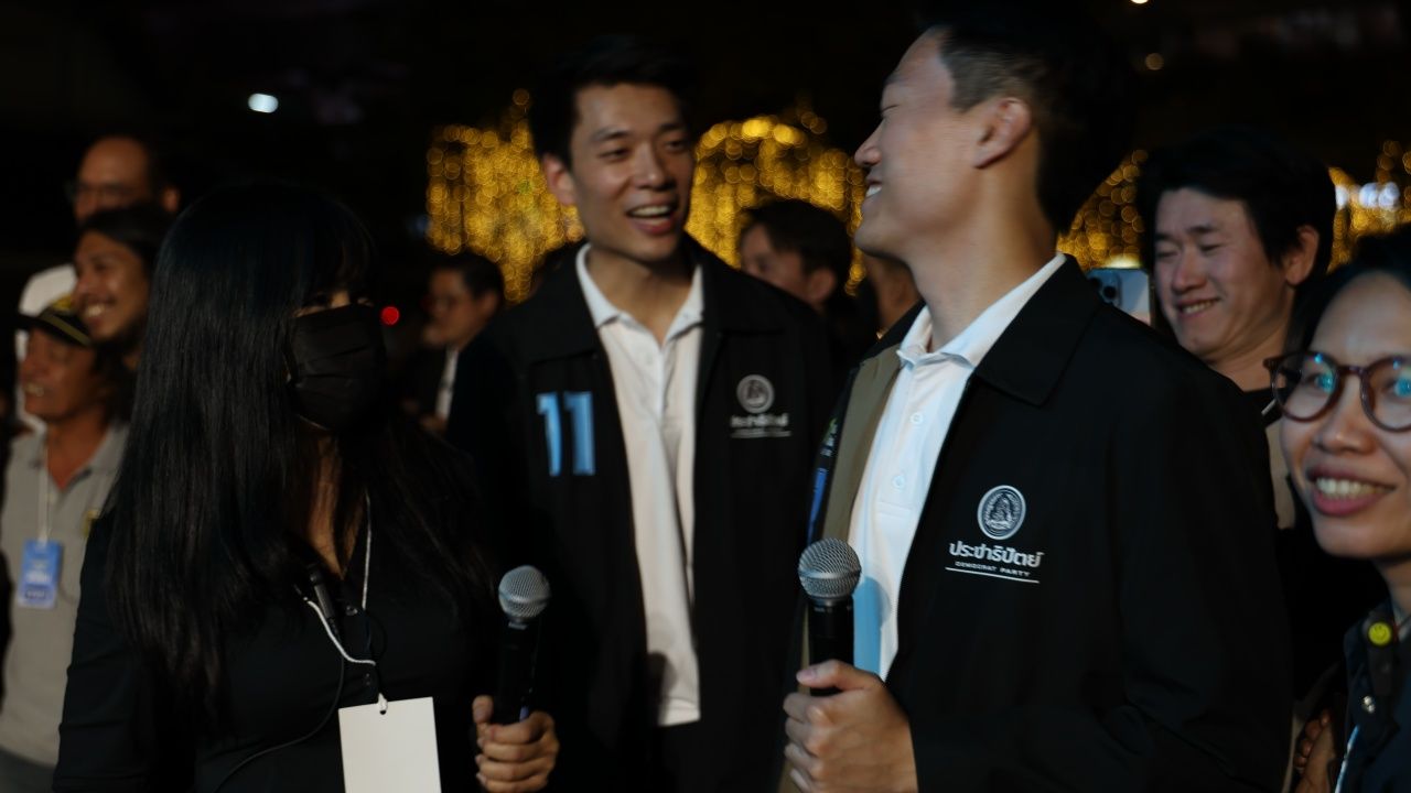 “阿披实”挑战“泰自豪党”敢不敢宣布不与“为泰党”合作组阁