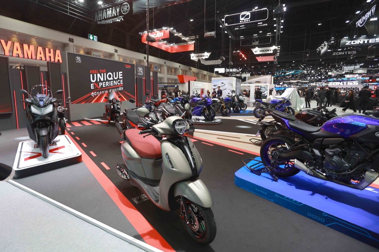 了解YAMAHA在摩托车展2025上的三款新车型:YZF-R9/ MT-07 Y-AMT / TENERE 700