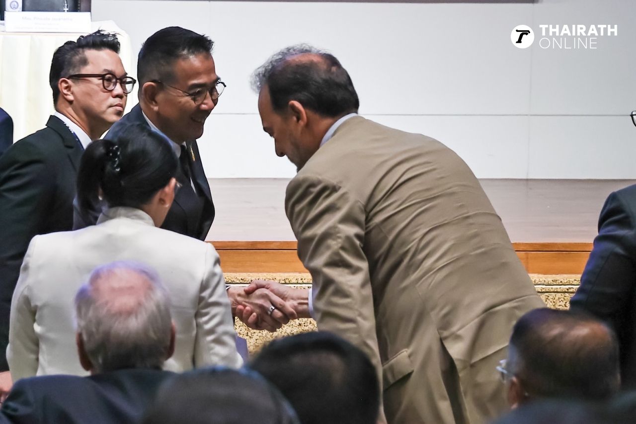 “玛里士”邀请74个国家的使节和国际组织了解泰柬边境局势